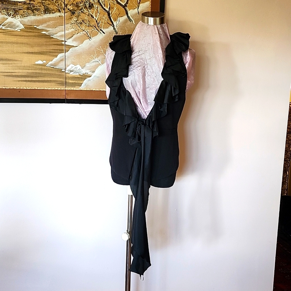 Boston Proper black ruffle vest top women's 10